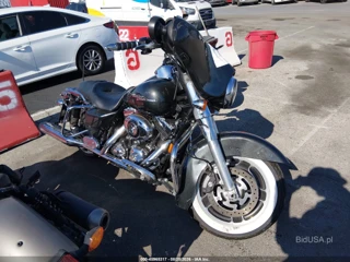 HARLEY-DAVIDSON HARLEY-DAVIDSON FLHX