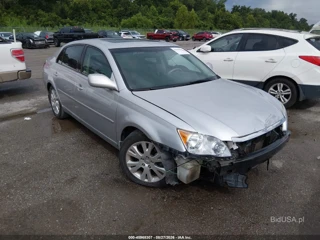 TOYOTA TOYOTA AVALON XLS