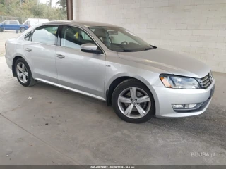 VOLKSWAGEN VOLKSWAGEN PASSAT 1.8T LIMITED EDITION