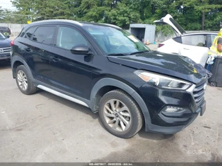 HYUNDAI HYUNDAI TUCSON SE