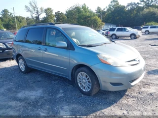 TOYOTA TOYOTA SIENNA XLE