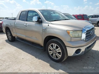 TOYOTA TOYOTA TUNDRA SR5 V8