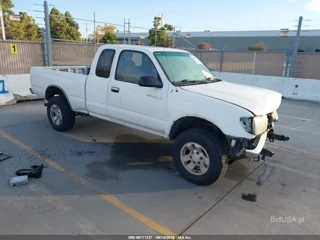 TOYOTA TOYOTA TACOMA PRERUNNER V6