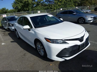 TOYOTA TOYOTA CAMRY LE