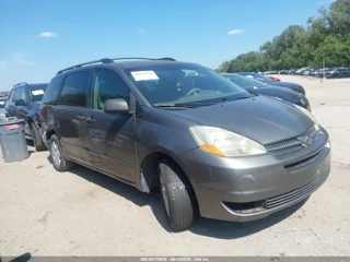 TOYOTA TOYOTA SIENNA LE