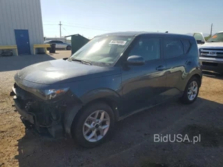 KIA SOUL LX
