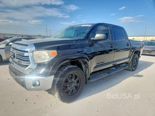TOYOTA TUNDRA CREWMAX SR5
