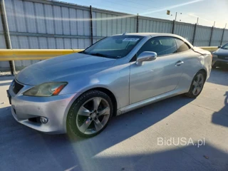 LEXUS IS 250C BASE