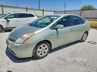 TOYOTA PRIUS BASE