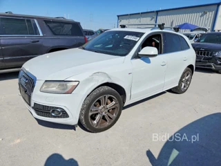 AUDI Q5 PREMIUM PLUS