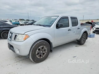 NISSAN FRONTIER DESERT RUNNER