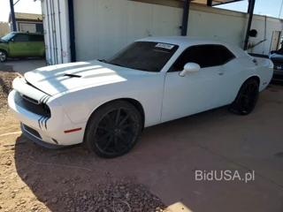 DODGE CHALLENGER SXT