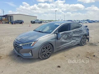 HYUNDAI ELANTRA LIMITED