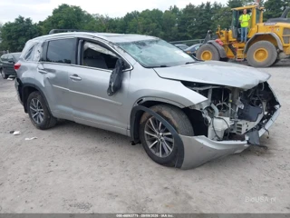 TOYOTA TOYOTA HIGHLANDER XLE