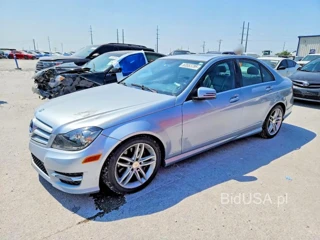 MERCEDES-BENZ C 300 4MATIC