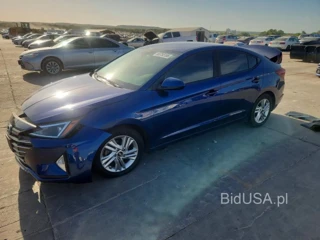 HYUNDAI ELANTRA SEL