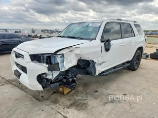 TOYOTA 4RUNNER SR5 PREMIUM