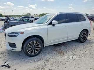 VOLVO XC90 T6 MOMENTUM