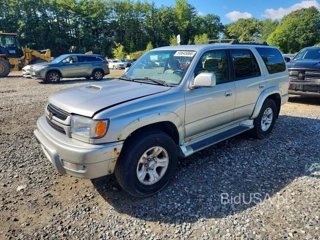 TOYOTA 4RUNNER SR5