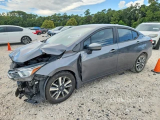 NISSAN VERSA SV
