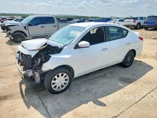 NISSAN VERSA SV