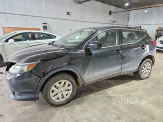 NISSAN ROGUE SPORT S