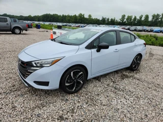 NISSAN VERSA SR