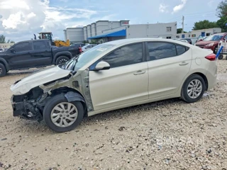 HYUNDAI ELANTRA SE