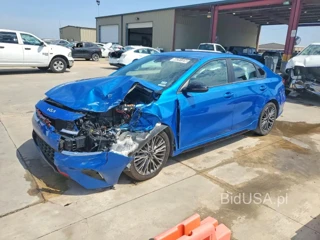 KIA FORTE GT LINE
