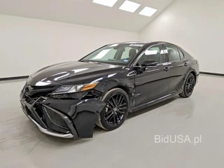 TOYOTA CAMRY XSE