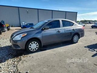 NISSAN VERSA S