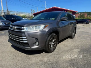 TOYOTA HIGHLANDER LE PLUS