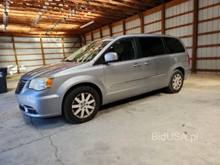 CHRYSLER TOWN & COUNTRY TOURING