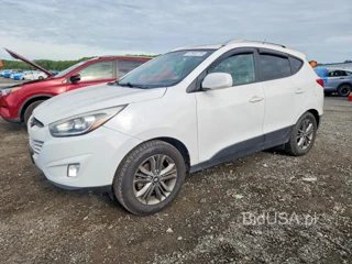 HYUNDAI TUCSON SE