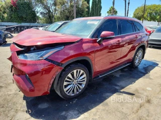 TOYOTA HIGHLANDER PLATINUM