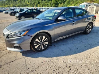 NISSAN ALTIMA SV