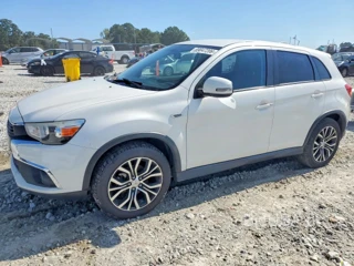 MITSUBISHI OUTLANDER SPORT ES
