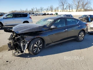 NISSAN ALTIMA SV