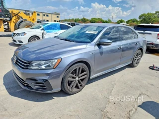VOLKSWAGEN PASSAT S