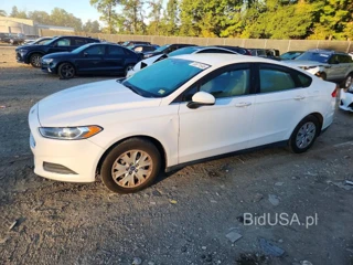 FORD FUSION S