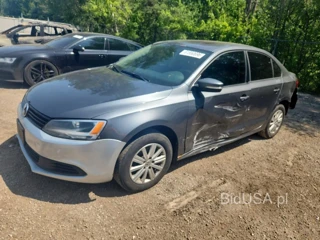 VOLKSWAGEN JETTA SE