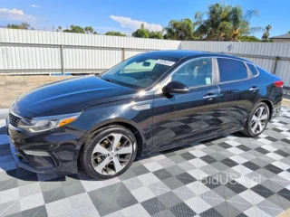 KIA OPTIMA S