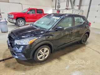 NISSAN KICKS S