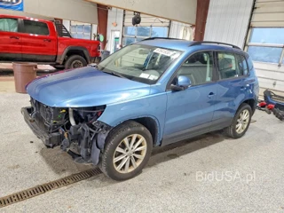 VOLKSWAGEN TIGUAN LIMITED