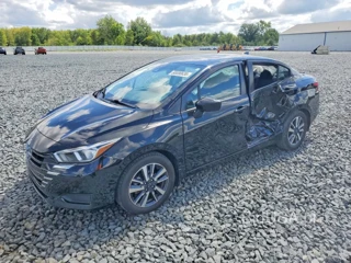 NISSAN VERSA SV