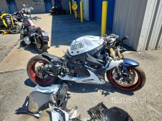 SUZUKI GSX-R750