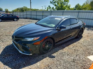 TOYOTA CAMRY XSE