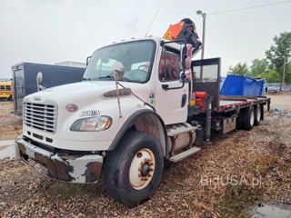 FREIGHTLINER M2