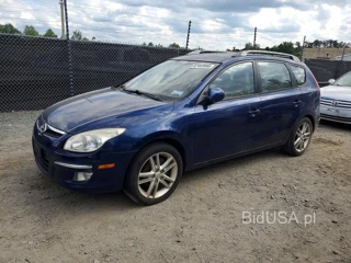 HYUNDAI ELANTRA TOURING SE