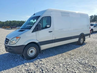 MERCEDES-BENZ SPRINTER 2500